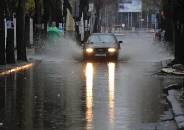 Облаци и валежи ще има и в петък