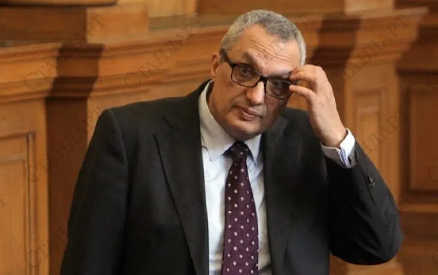 Командира с Тройна коалиция