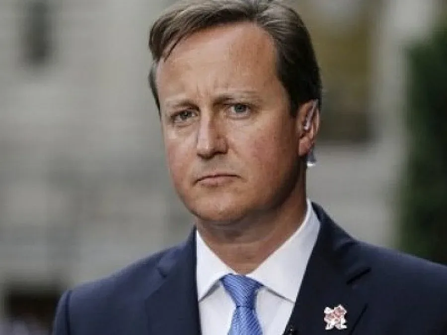 Чакаме 5 години за жилище на Острова