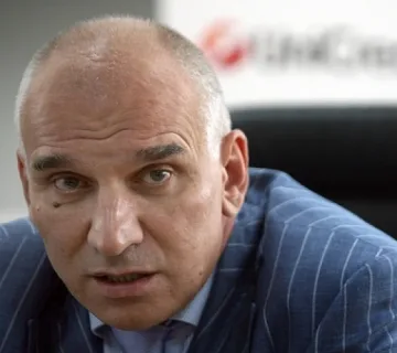 Хампарцумян: Икономиката не е публичен дом