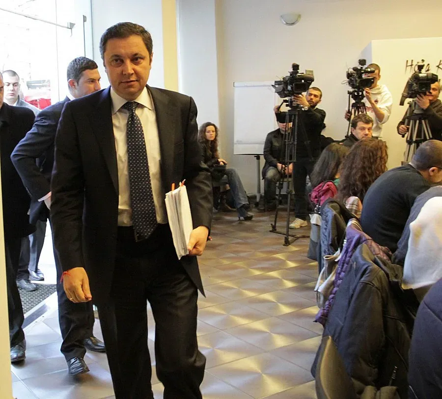 Янев води листата в Благоевград 