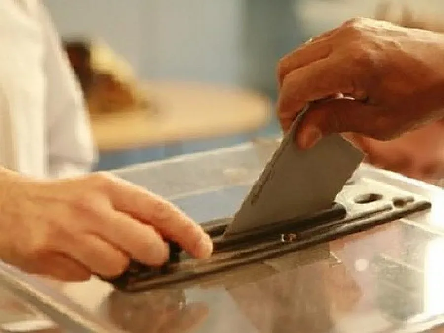 Предизборната кампания започва на 12 април