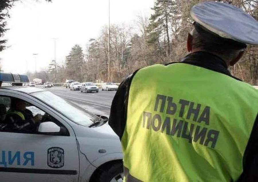 Полицайка загина в катастрофа