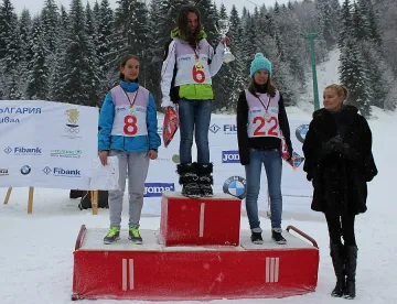 200 деца участват в първия зимен олимпийски фестивал