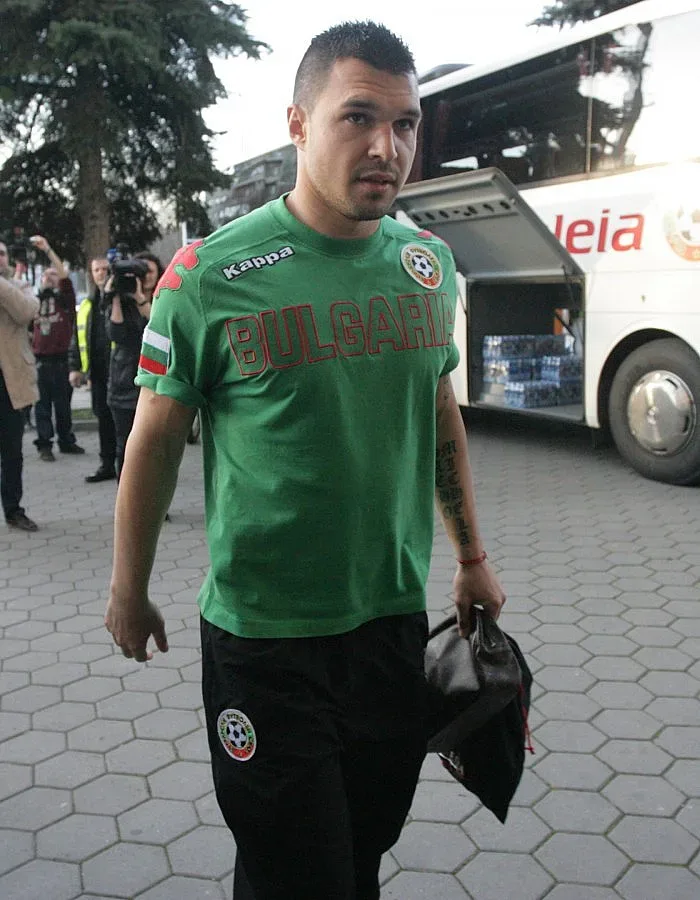 Божинов води атаката срещу Малта