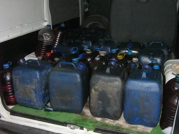Огняр търгува школско гориво