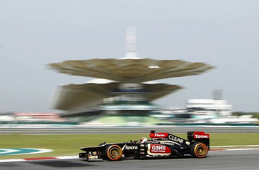 Райконен най-бърз в Малайзия