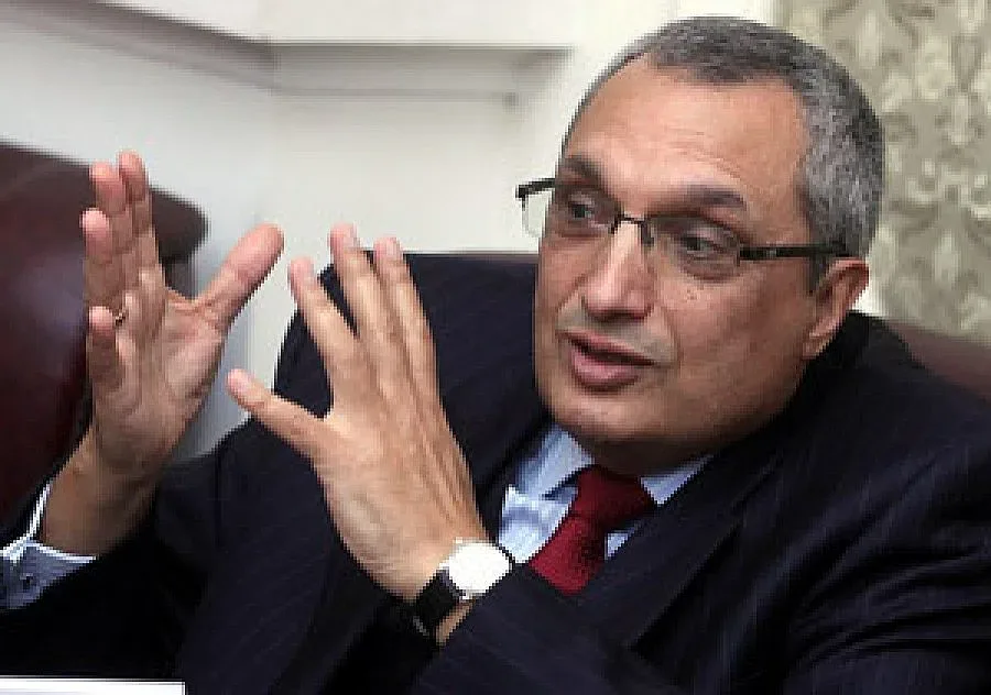 Костов на пазар за евтини краставици