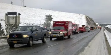 100 ранени при верижен сблъсък в Канада