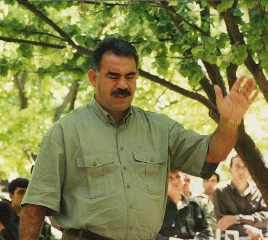 Йоджалан с маслинова клонка към Турция