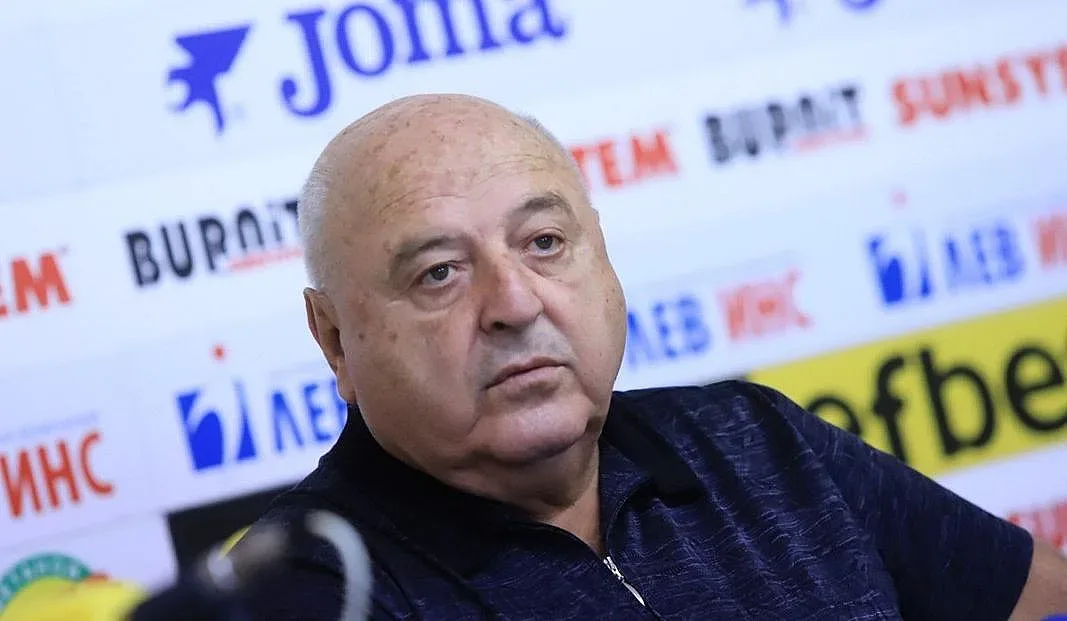 Венци Стефанов извади черен сценарий за дербито Левски-ЦСКА