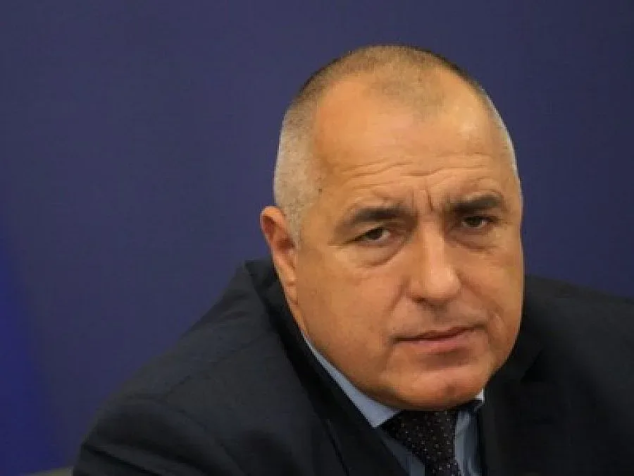 БСП с куклено шоу срещу Бойко