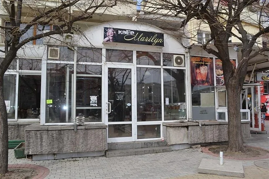 Събарят сладкарница "Княгиня Калина"   