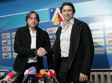 Тонев обърна гръб на играчите