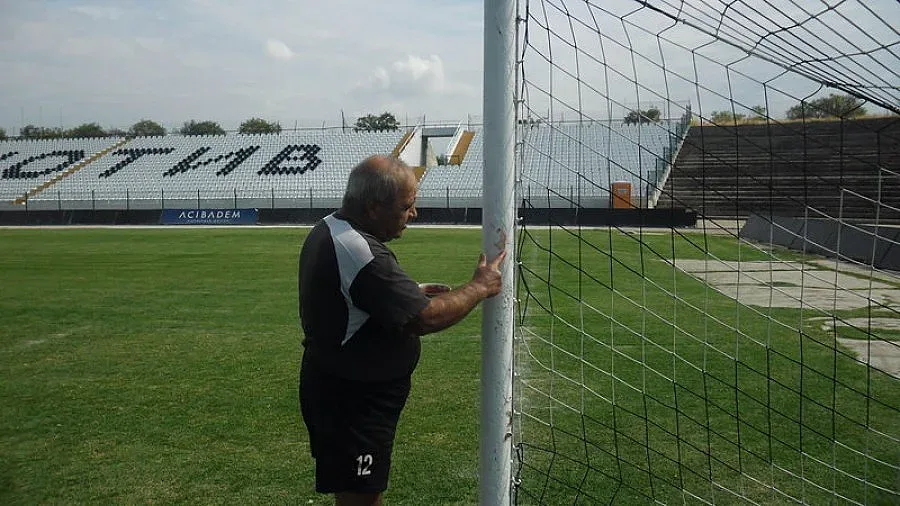 "Локо" (Пд) взима стадиона под наем