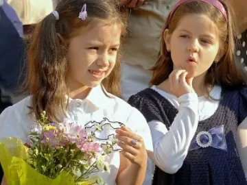 Питат децата защо е грижовна слоницата