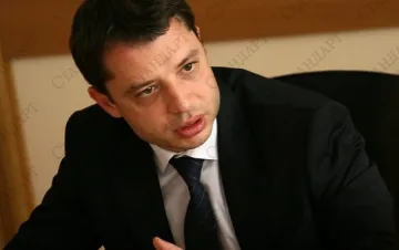 Добрев: Румен Овчаров е виновен за скъпия ток