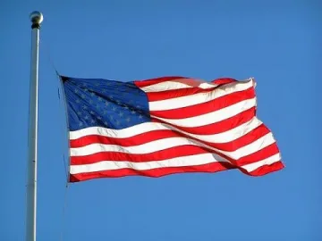 Сенатори умуват по-скъпи US визи