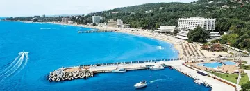 Пенсионери от Германия пълнят "Слънчев ден"