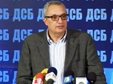 Костов: Без свръхочаквания от кабинета