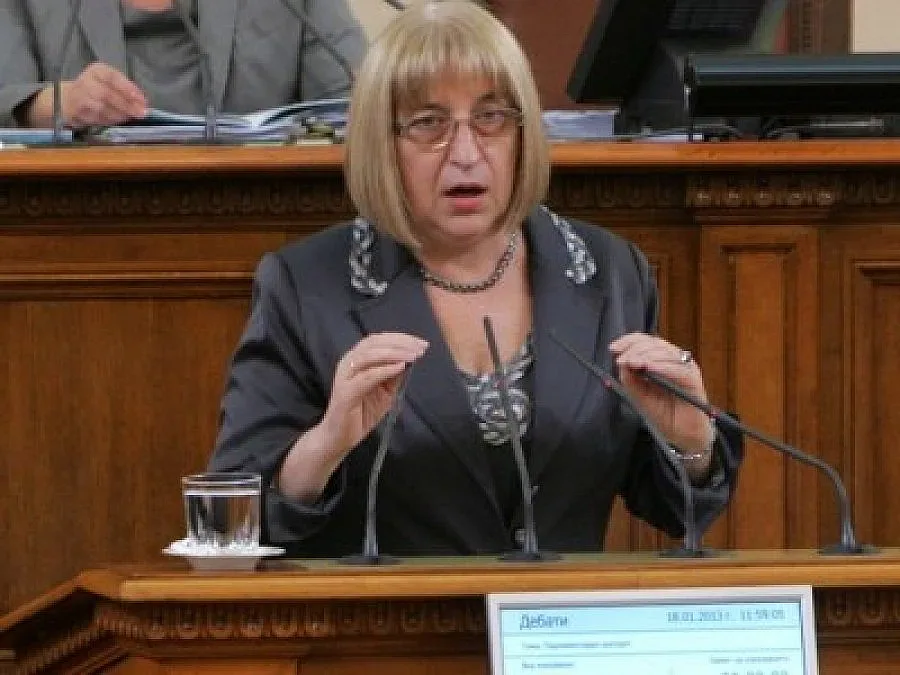 Цачева: Ще играя играта