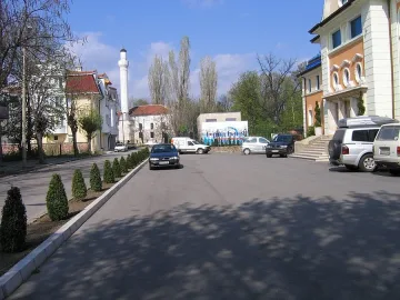 Тинейджъри тръгнаха из храмовете на Видин