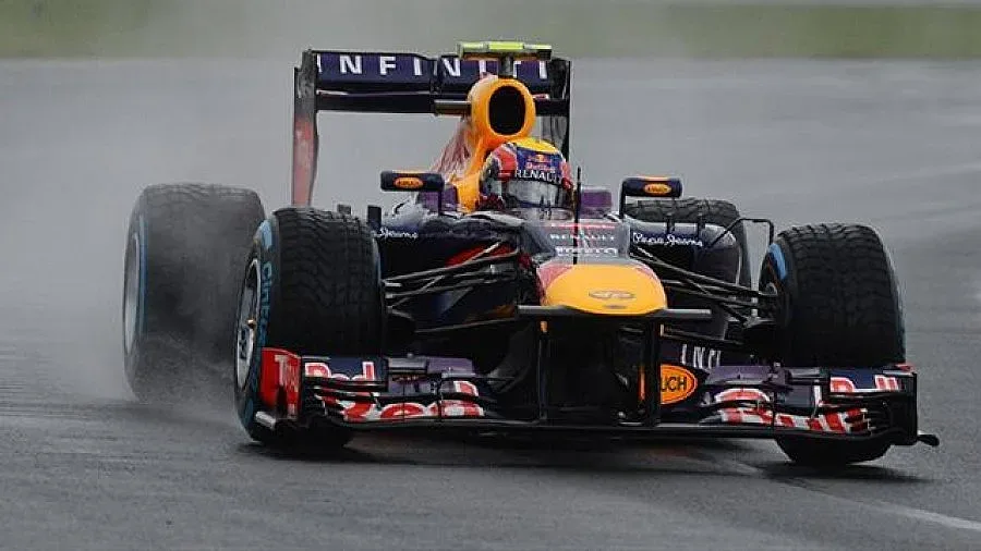 Дъжд бави квалификацията в Австралия