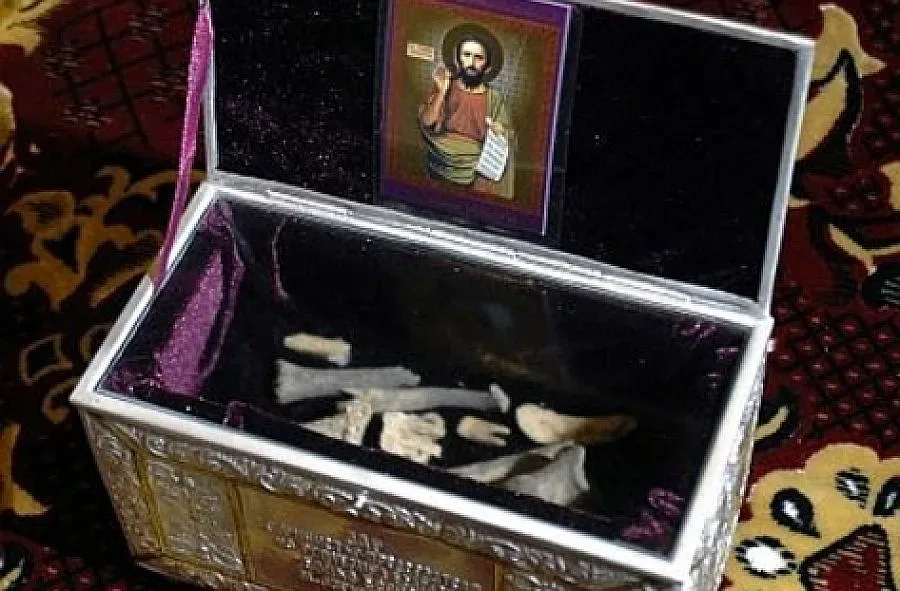 Рекламират мощите на Кръстителя в Русия   