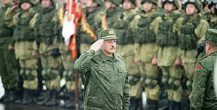 Напрежение в Европа! Лукашенко трупа войски на границата