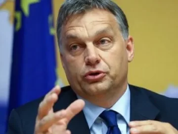 Унгария национализира половината банки