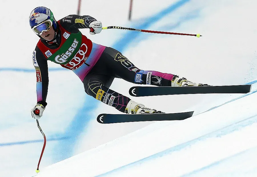 Мъгла донесе купа на Линдзи Вон