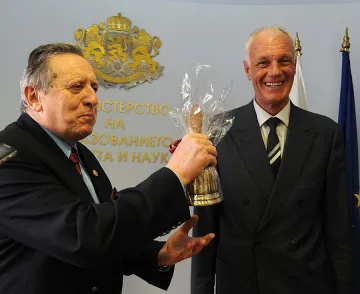 Без трусове на матурите, обеща проф.Милошев