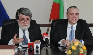 Инспектор Попов стреснат и трогнат