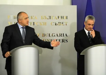 Бойко към новите министри: Не слушайте партиите