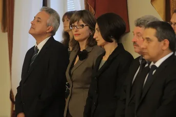 Райков - премиер с три заместнички