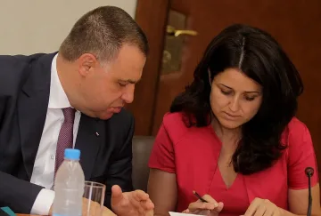 И зам.-министър Светлана Боянова подаде оставка