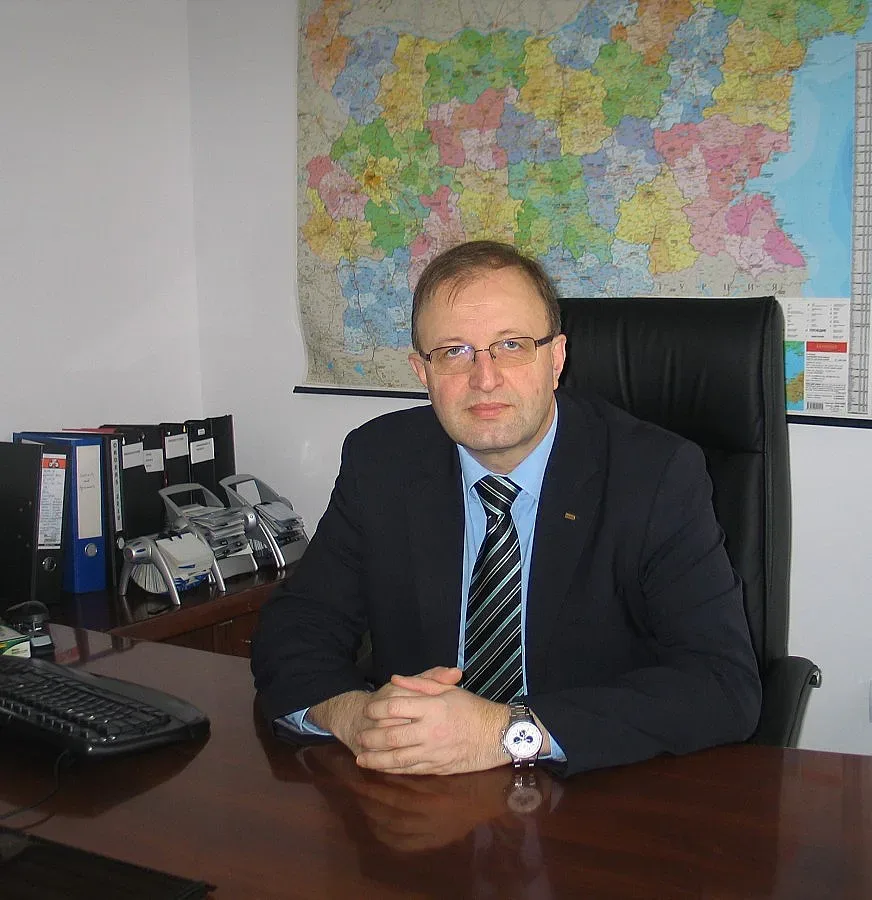 Застраховаме се два пъти по-малко 