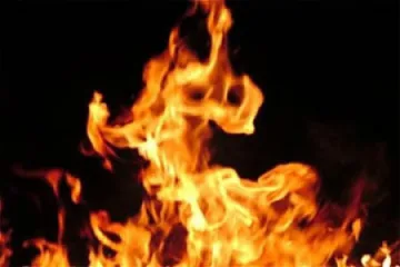 Пожар в столичен блок. Хвърчат линейки