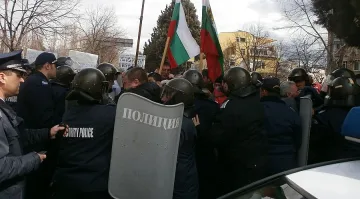 Блокираха пътя за Гърция