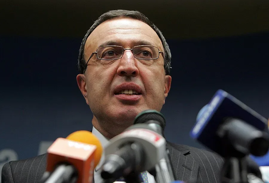 Стоянов очаква изненади на изборите