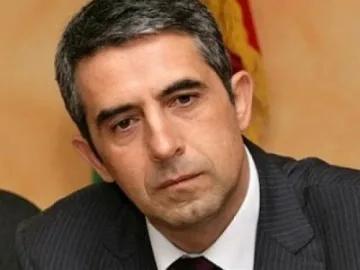 Плевнелиев на дебат за Европа във Виена