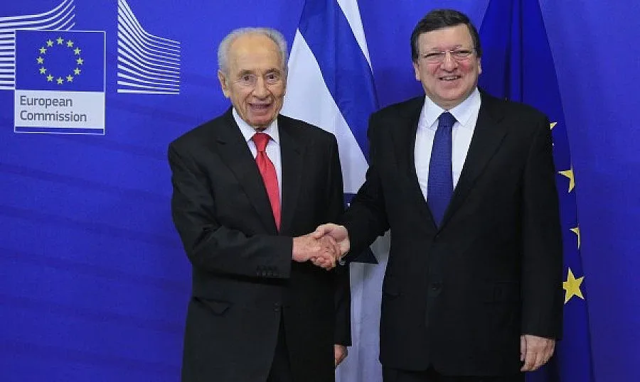 Перес призова ЕС да признае Хизбула