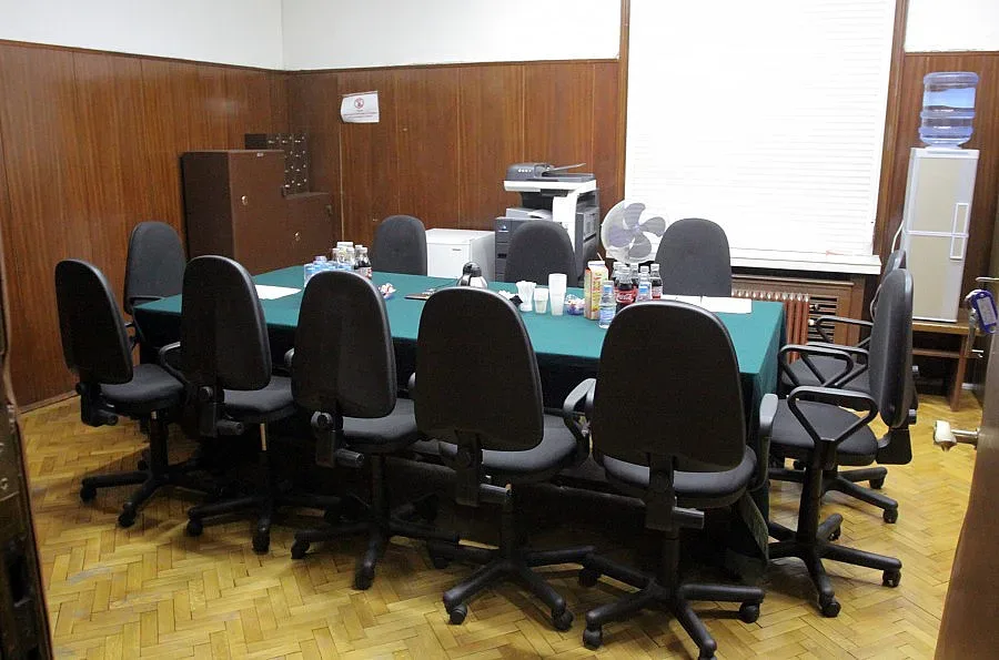 ДАНС следи протестите