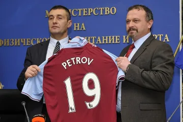 Бербо и Камата играят за Стенли