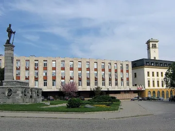 БМВ подлуди общинари