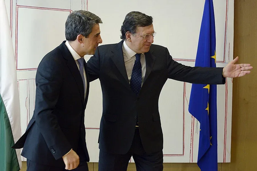 Барозу: Подкрепяме ви, искаме силен кабинет