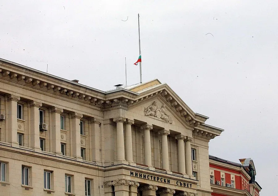 Служебните правителства като начин на употреба