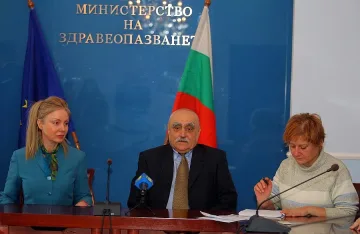 Вдигат парите на болниците за донори