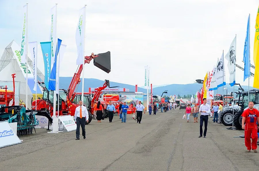 Двойно повече фирми в агро-изложение