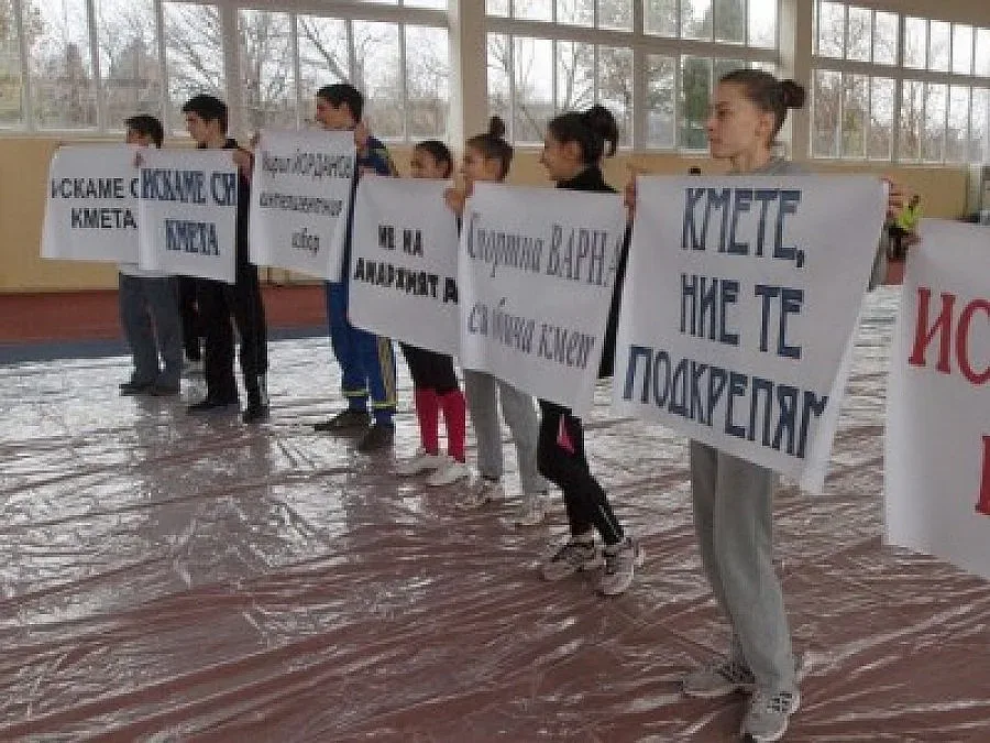 Проверяват детския щит за кмета във Варна